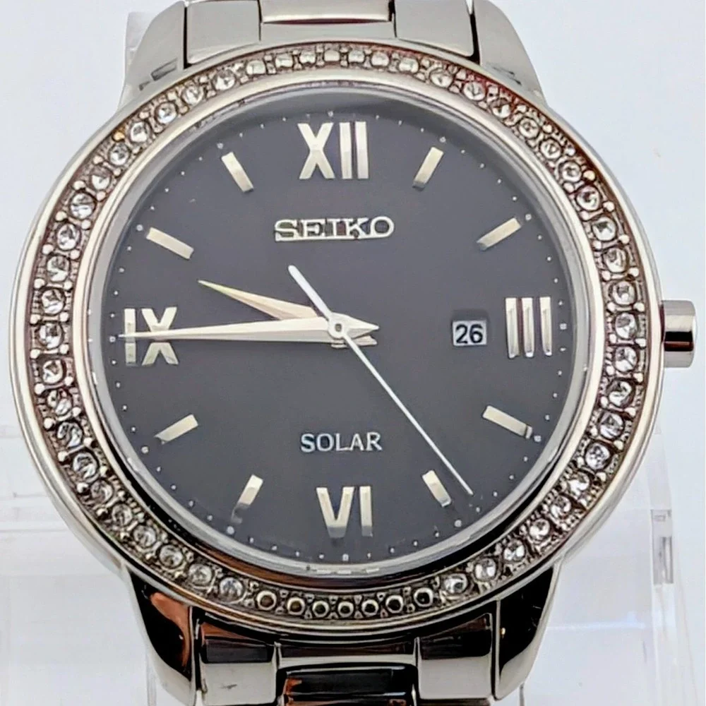 Seiko Recraft Solar V137-0BS0 Swarovski Crystal Bezel Sapphire Black Dial Watch